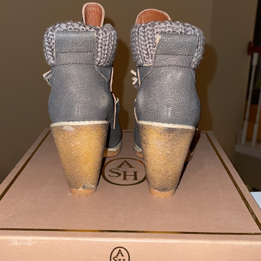 Booties - Picture 3 of 5